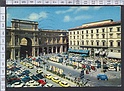 N4229 FIRENZE PIAZZA DELLA REPUBBLICA AUTO FIAT 600 MULTIPLA Viaggiata